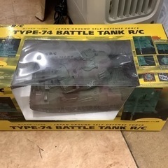 ホビー　陸上自衛隊　74式戦車　BB弾発射機能付き　中古　リサイ...