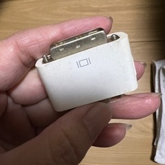モニター変換アダプター　中古の画像