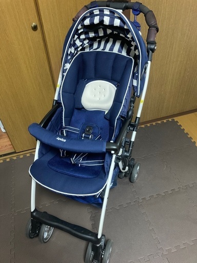 アプリカ　ラクーナビッテAB型ベビーカー
