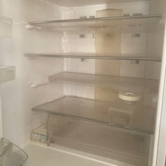 冷蔵庫の画像