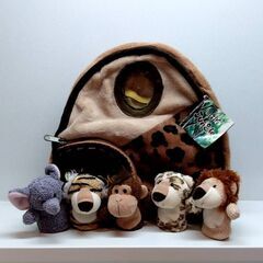 ＡＵＲＯＲＡ　動物指人形入りリュック