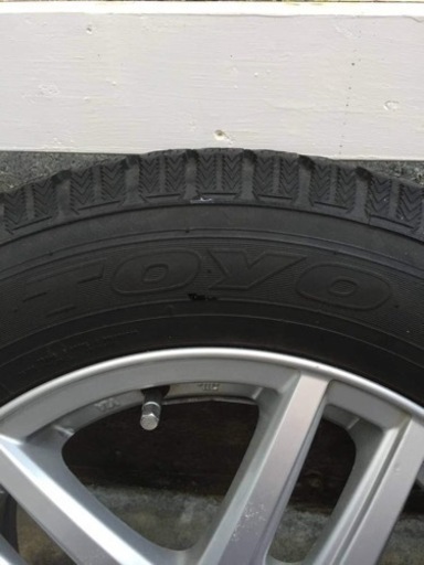 TOYOスタッドレス 「GARIT G4 91Q」 195/65R15 中古品　4本セット　アルミ付き