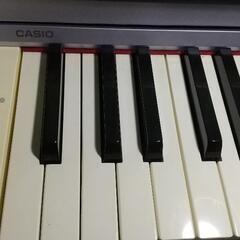 受付終了　CASIO 電子ピアノPX-735WEの画像