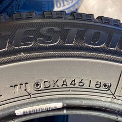 175/65R15 ブリヂストンスタッドレス アクア、フィットなどの画像