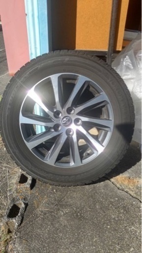 スタッドレスタイヤ