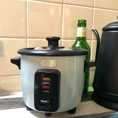 【お受渡し決まりました、日取り相談中】一人暮らし炊飯器　Toff...