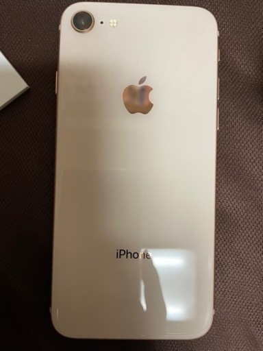 iPhone8 64GB ゴールド　【美品】　SIMロック解除