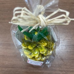 松ぼっくり　パイナップル　１つ150円！の画像