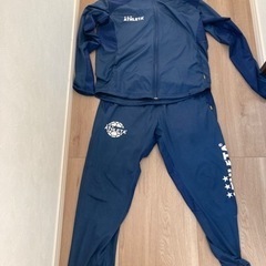 ATHLETA ジャージの画像