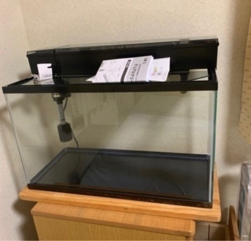 60cm水槽上部フィルター付き(新品.未使用)値下げ交渉可