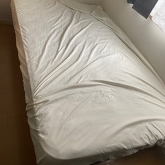 セミダブル　すのこベッド　マットレス付き【やりとり中】