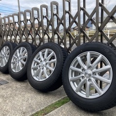 ほぼ新品！185/65R/15 配達も可　スタッドレスタイヤホイール付き日本製トーヨータイヤ　ジョーカー