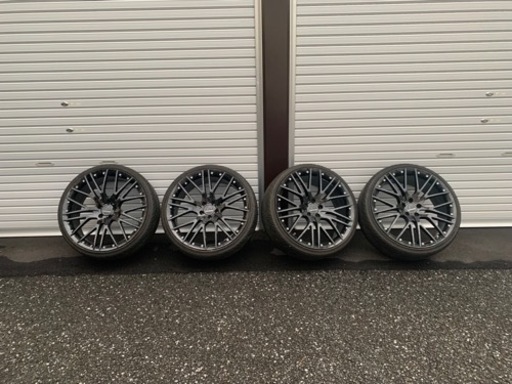 カールソン２２インチ【4本】タイヤ新品バリ山