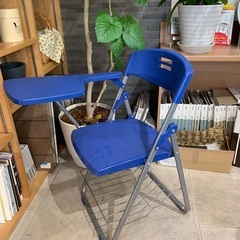 折りたたみチェアブル
