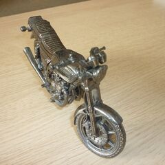 カワサキ　ｚ１０００　置物