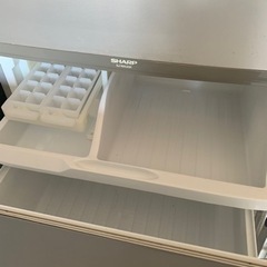 【受取先決定しました】シャープ冷凍冷蔵庫345Lの画像