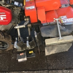配送料無料セール中　ホンダ　FR715　幅狭二輪管理機　土寄せアタッチメント付き　ガソリンエンジンの画像