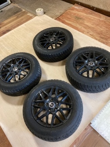 グッドイヤーアイスナビ　アルミ付きスタッドレスタイヤ