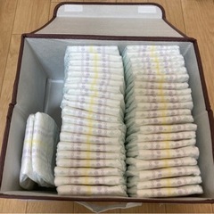 新生児オムツ68枚入(3袋)+42枚 合計246枚の画像