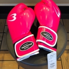 ✨新品未使用品✨ 可愛いピンクのグローブ《 フィットネス ボクシンググローブ 》🥊の画像