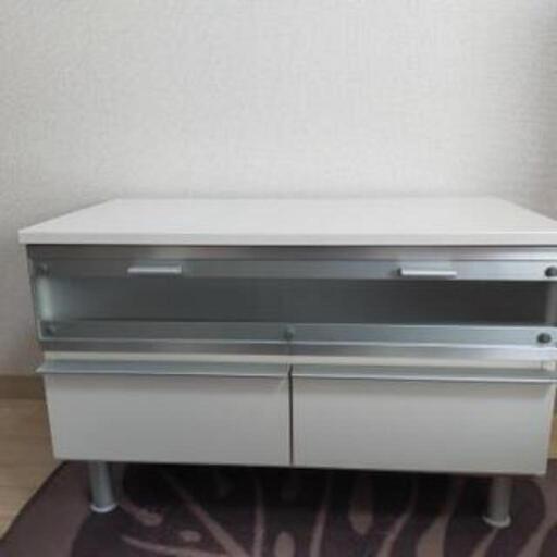 白色　テレビ台　32インチ用