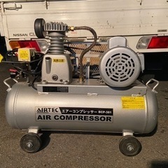 綺麗ですが少々難ありです。ナカトミのコンプレッサー♪