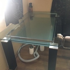ガラステーブル ダイニングテーブル