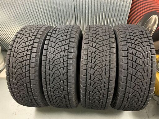 効く！ブリザック　深溝★265/70R17　DM-Z3　ブリヂストン　2018年製造　バリ山！　岩手県盛岡市