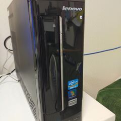 Lenovo H330デスクトップ型パソコンと ディスプレイセットの画像