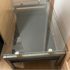 ガラス　テーブル