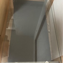 ガラス　テーブルの画像