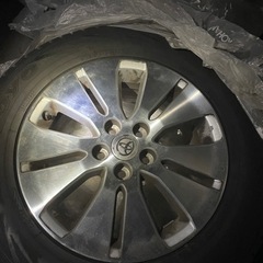 ホイール付きスタッドレスタイヤ4本　写真更新の画像