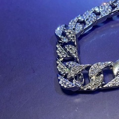 シルバー、クリスタルブレスレットの画像