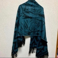 H&M 大判ストール　大判マフラーの画像