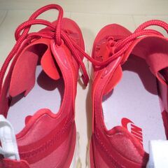 ☆ナイキ NIKE CV2206-661 W REACT ELEMENT 55 UNIVERSITY RED スニーカー 27cm◆オシャレでかっこいいバレンタインモデルの画像