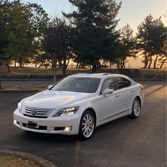 超希少車！レクサスオプションオーダー内装Lセレクト！最上級グレードUZの画像