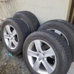 スタッドレスタイヤ　225/65R17