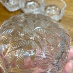 ガラス製の小鉢　5個セットの画像