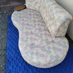 レトロ
2人掛けソファーの画像