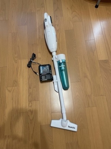 ※取引中※マキタ　掃除機（サイクロンアタッチメント付）