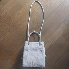 新品タグ付き★ファー2wayミニバッグ★ベージュの画像