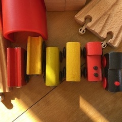 IKEA 木製　レールの画像