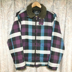 青×紫のボアジャケット