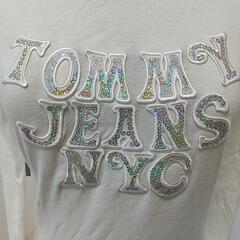 ♡tommy jeans♡ティーシャツの画像