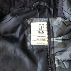 GAP ベスト 90cmブルー迷彩柄ベストの画像