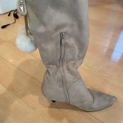 ロングブーツ　ブラウン　モコモコの画像