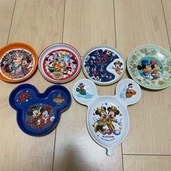 ディズニーリゾート　スーベニアプレートセット