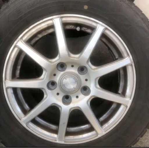スタッドレスタイヤ　ホイール付　195/65r15