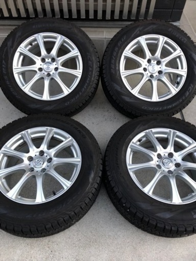 225/65R17 スタッドレスタイヤ付きホイール4本  RAV4、ハリアー、エクストレイル、CX5等に！　ランクB
