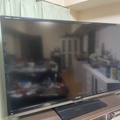 AQUOS 液晶カラーテレビ　2011年製　SHARP